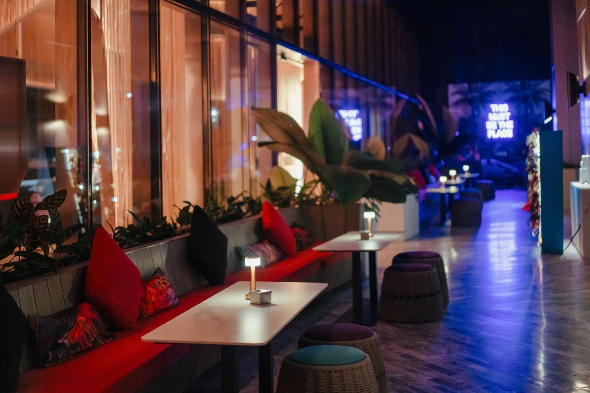 W Kuala Lumpur Otel Dış mekan fotoğraf