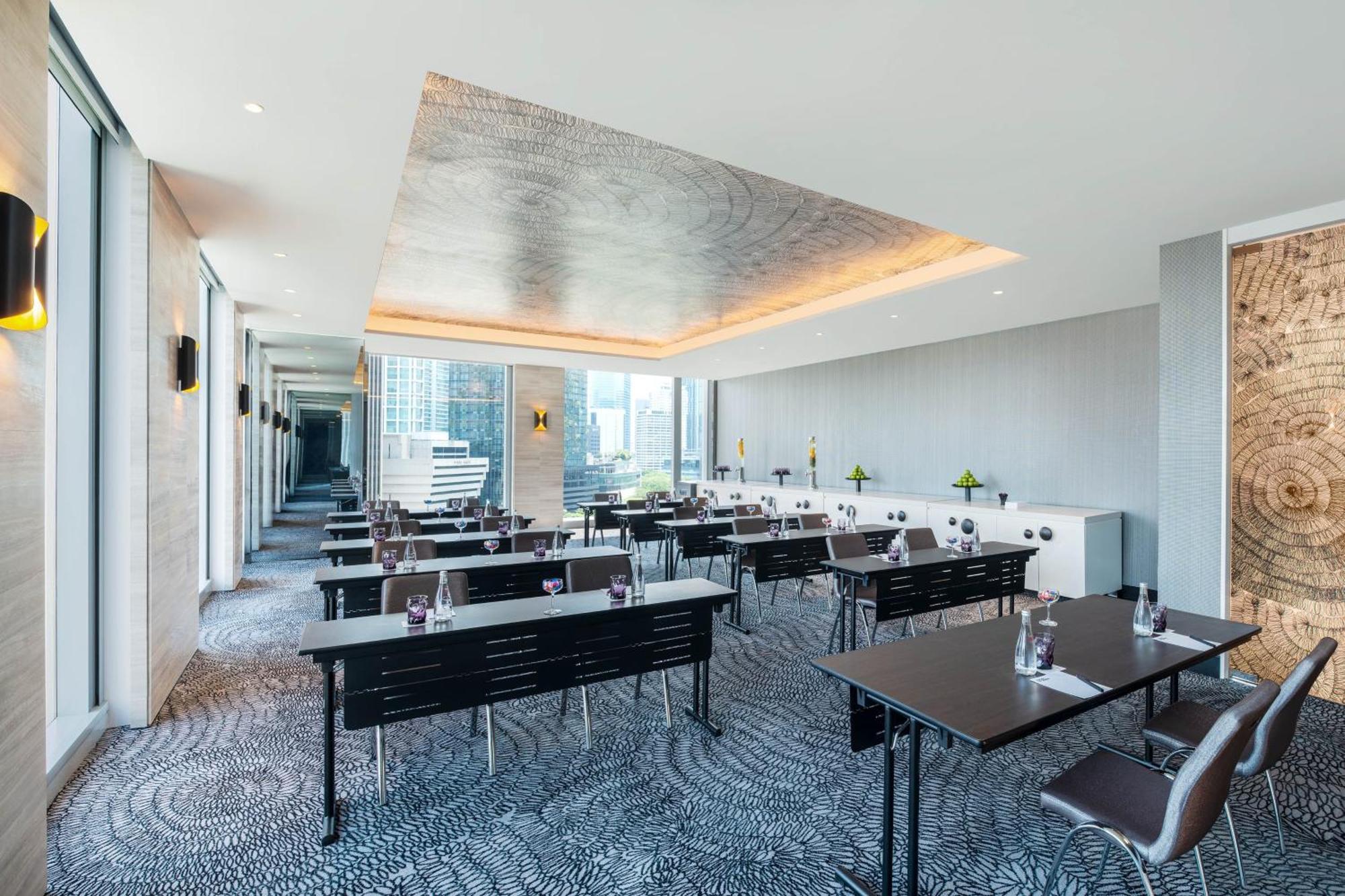 W Kuala Lumpur Otel Dış mekan fotoğraf